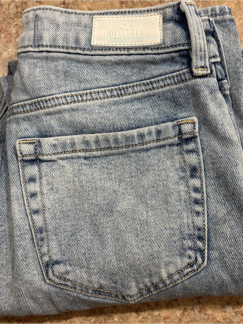 Hollister Women’s  Light Blue Denim Jeans